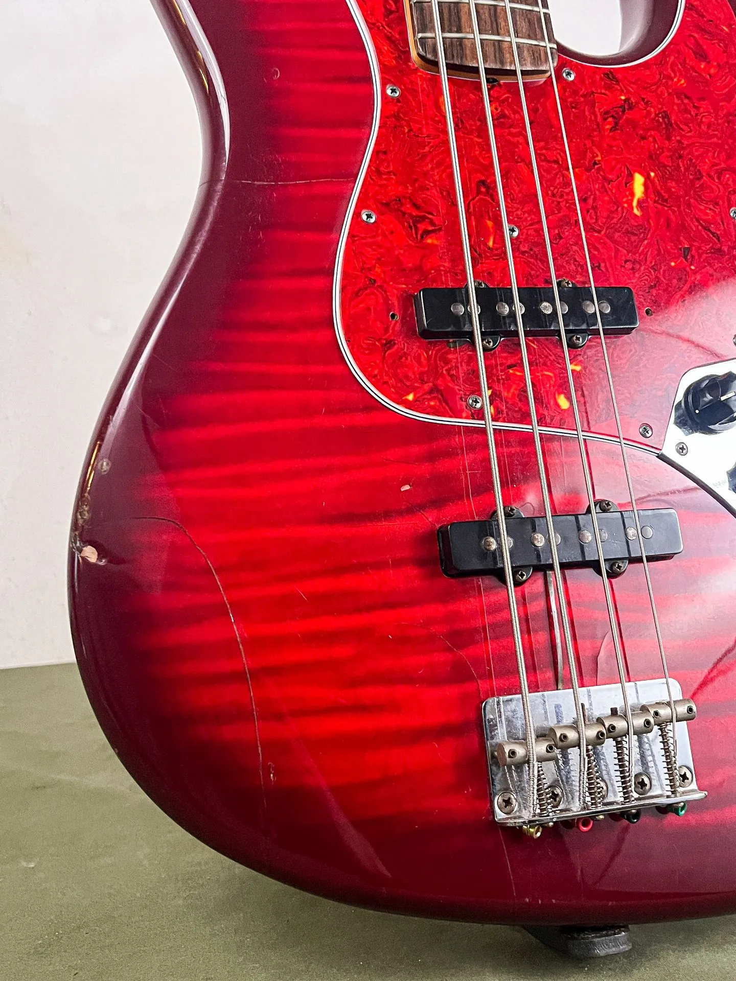 https://www.thestring.nl/web/image/product.image/5004/image_1920/