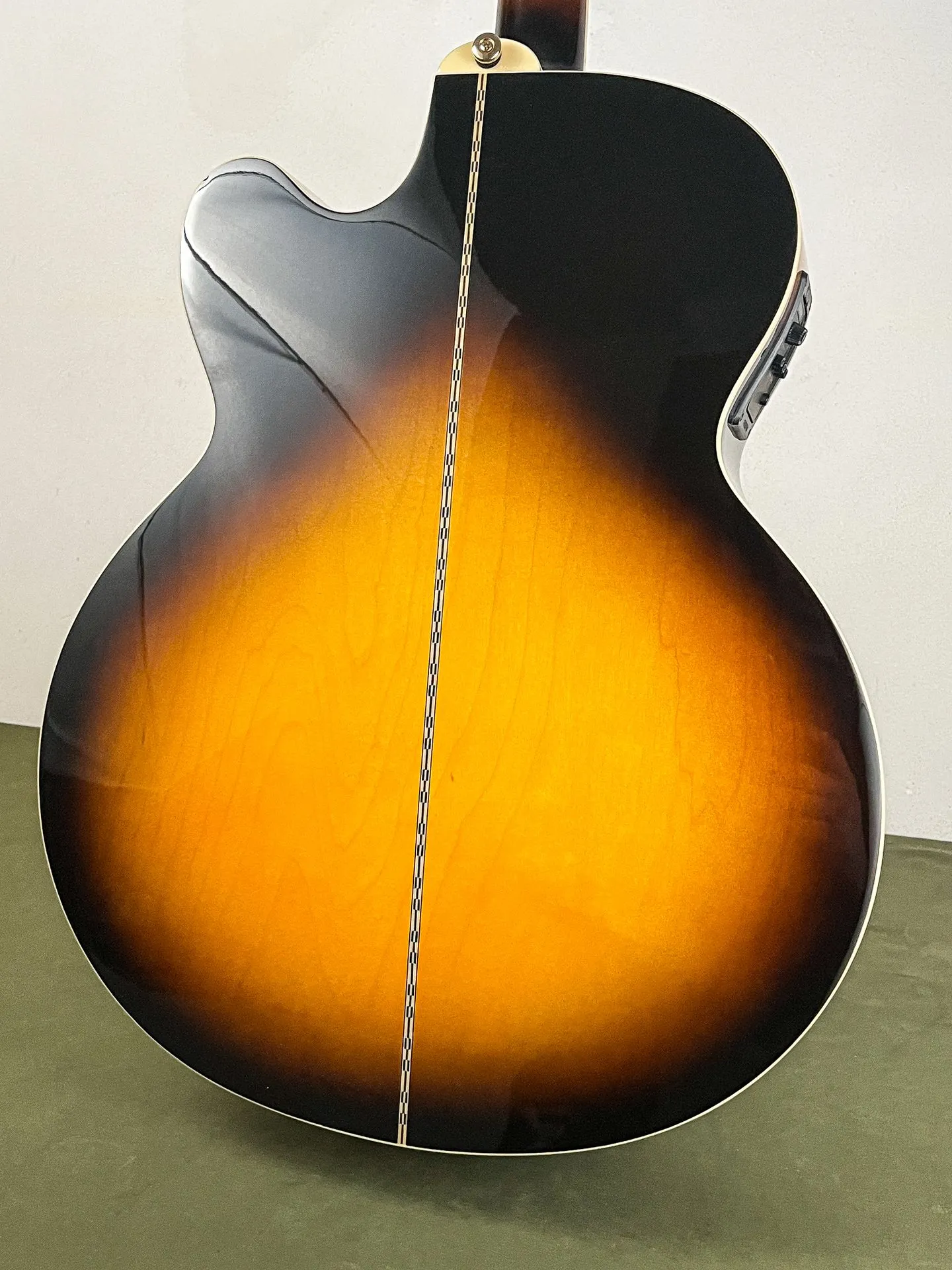 https://www.thestring.nl/web/image/product.image/5022/image_1920/