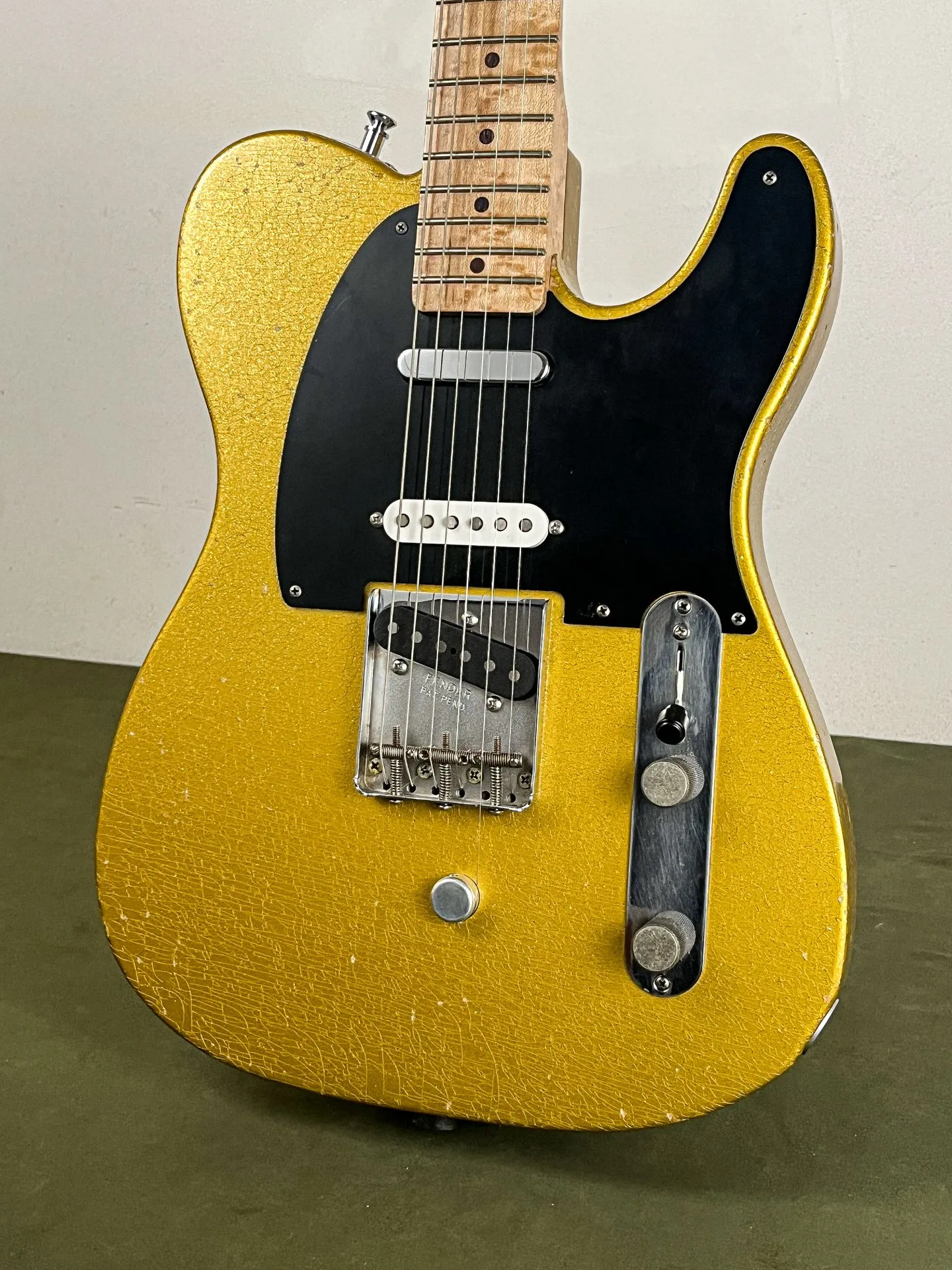https://www.thestring.nl/web/image/product.image/5037/image_1920/