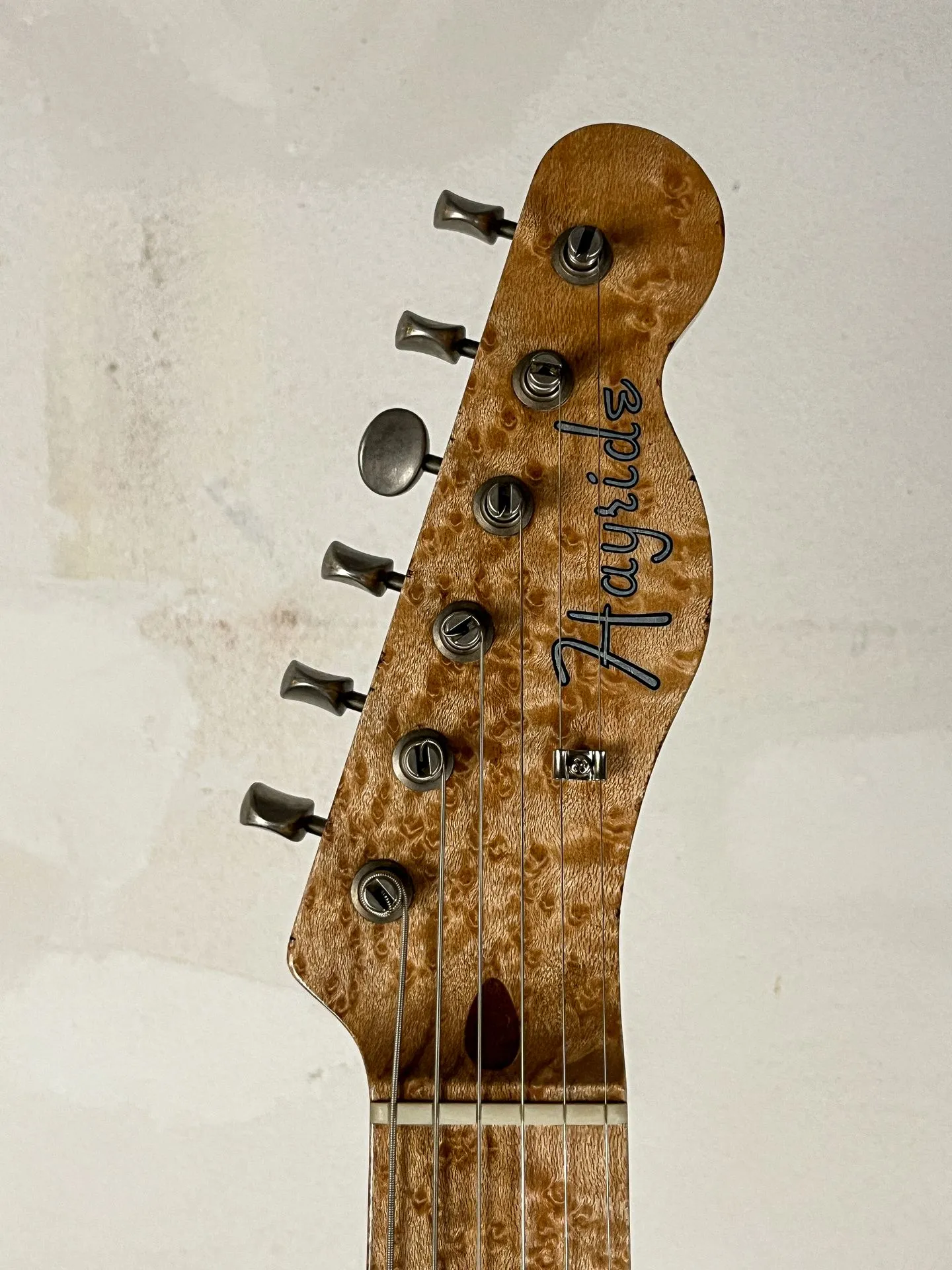 https://www.thestring.nl/web/image/product.image/5039/image_1920/