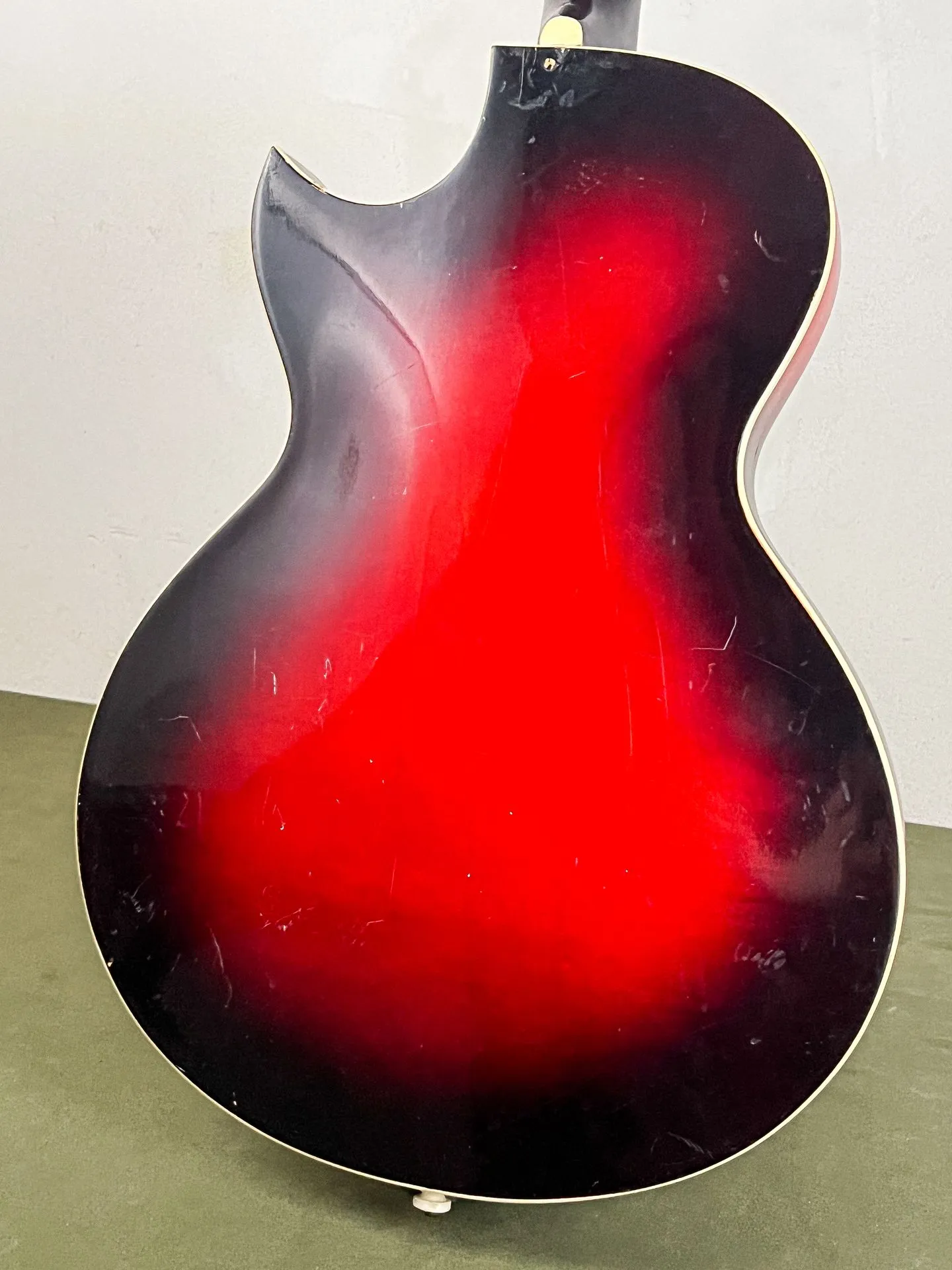 https://www.thestring.nl/web/image/product.image/5062/image_1920/