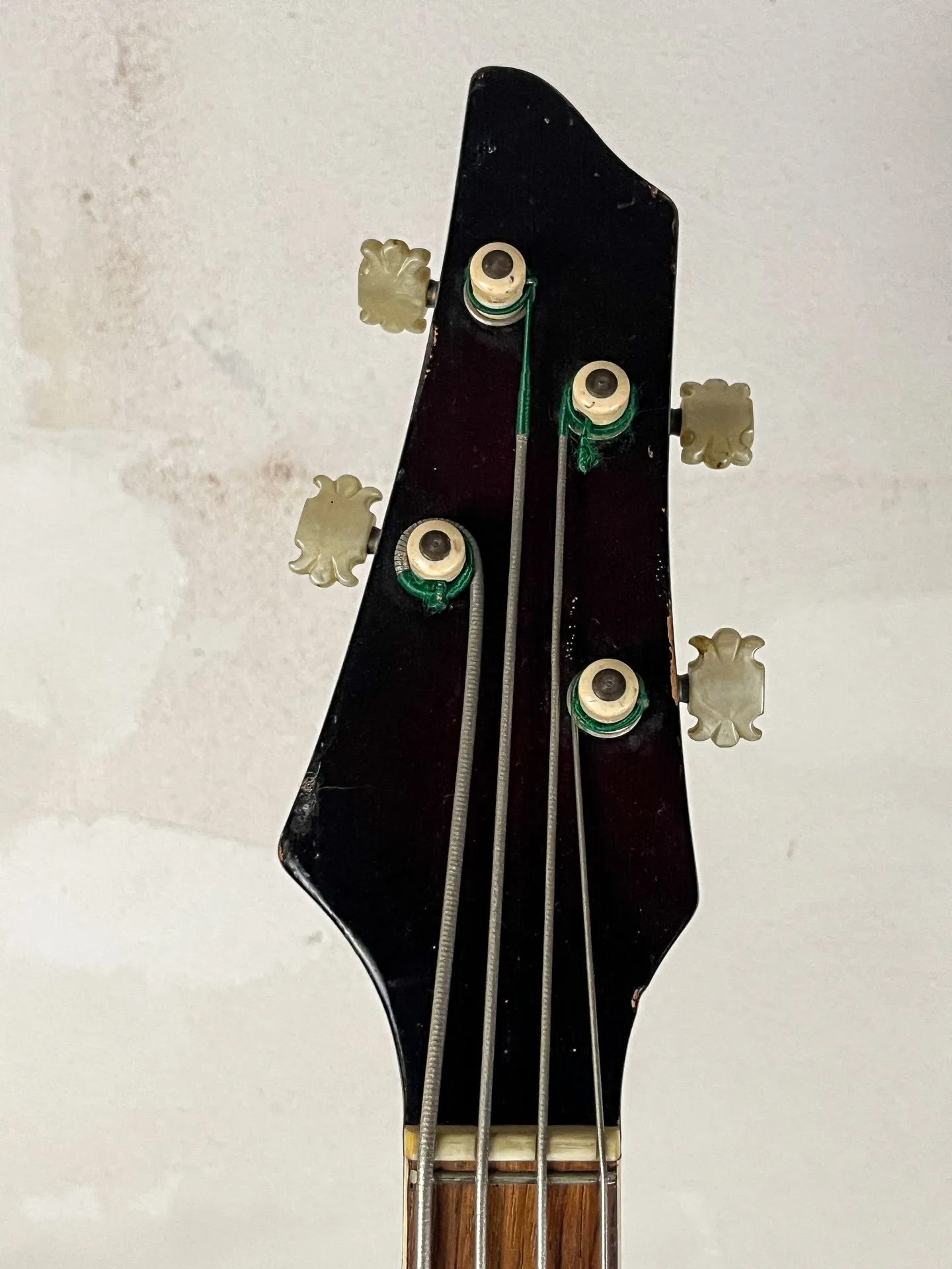 https://www.thestring.nl/web/image/product.image/5065/image_1920/