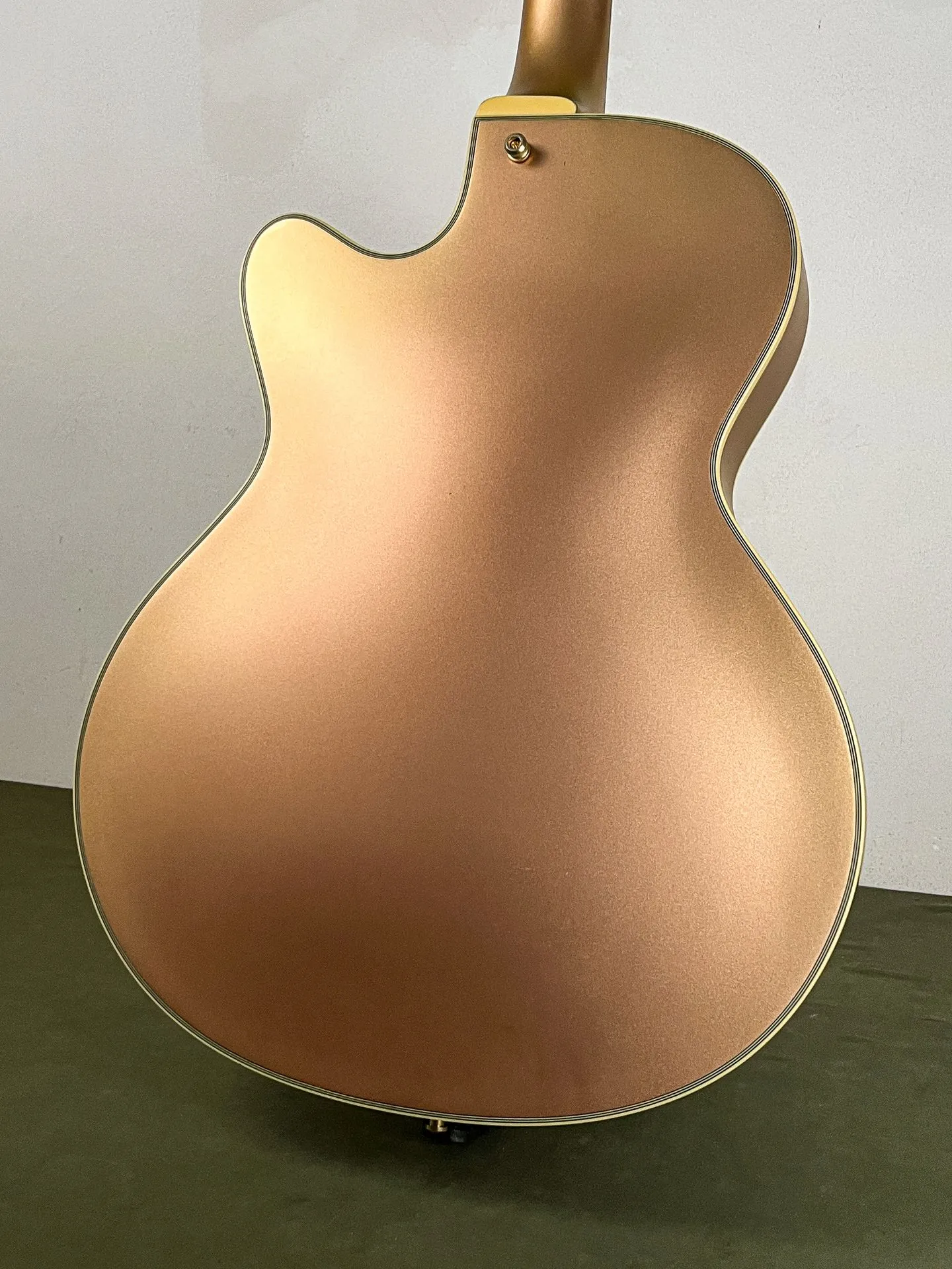 https://www.thestring.nl/web/image/product.image/5072/image_1920/