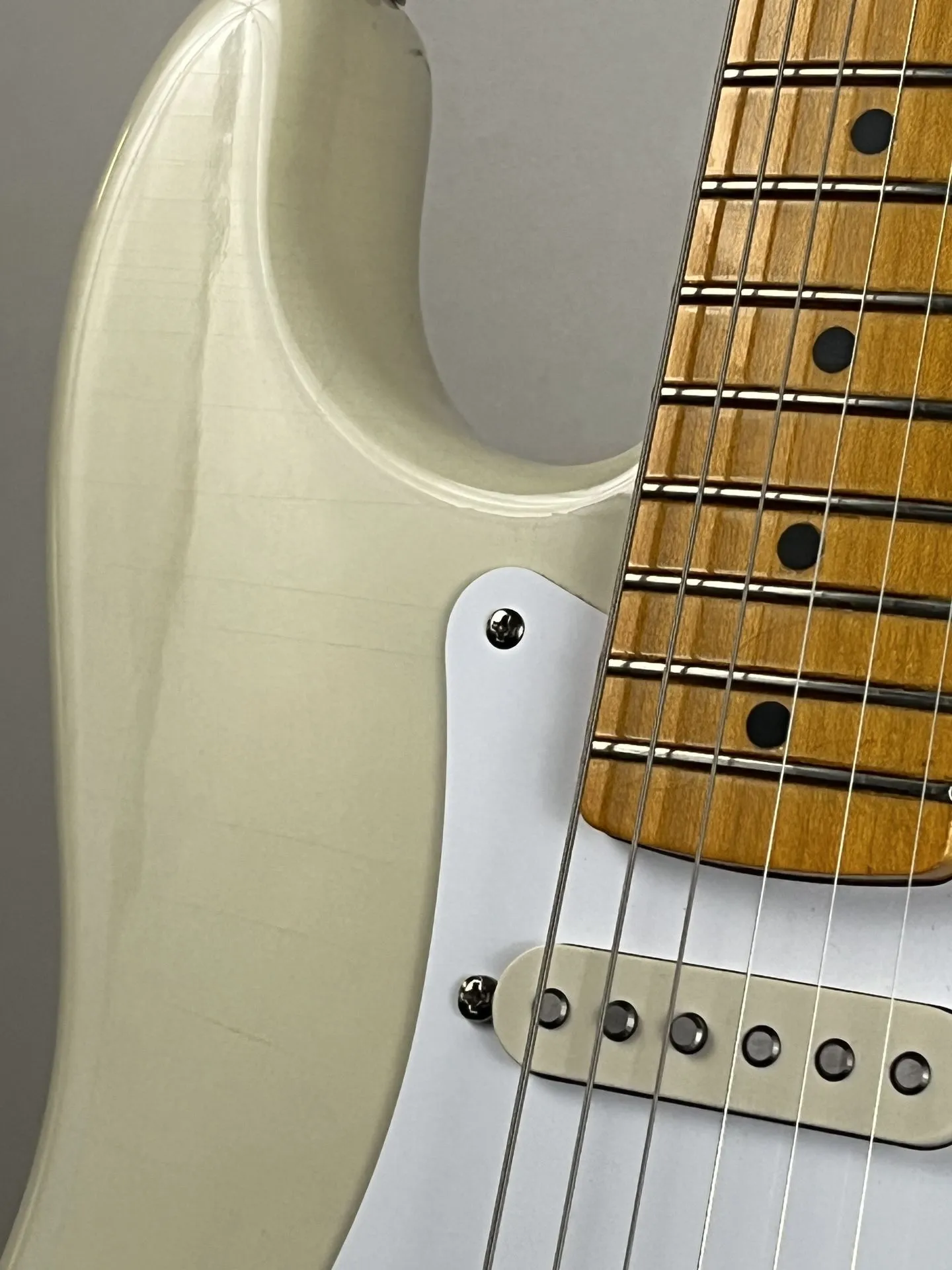 https://www.thestring.nl/web/image/product.image/5119/image_1920/