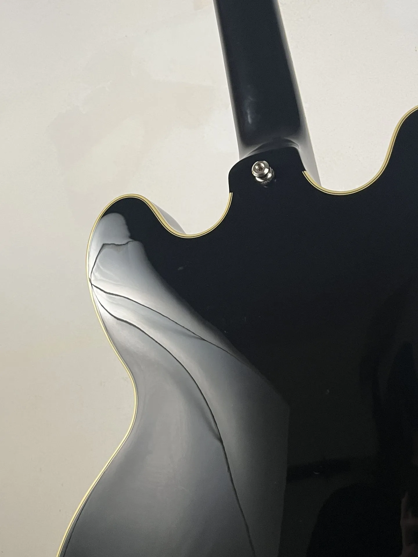 https://www.thestring.nl/web/image/product.image/5132/image_1920/