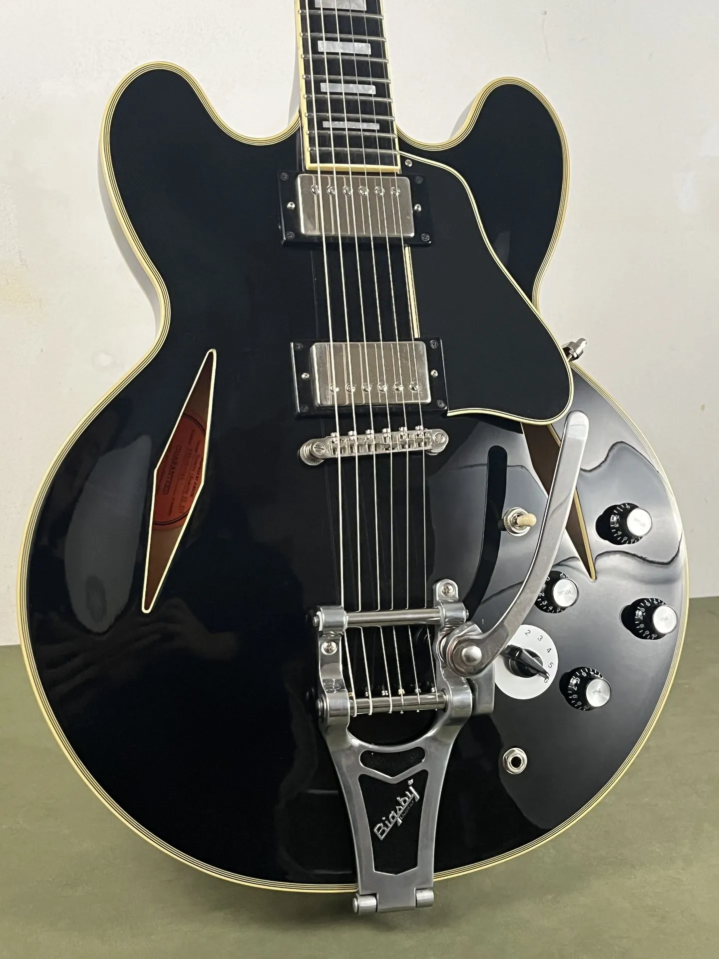 https://www.thestring.nl/web/image/product.image/5136/image_1920/