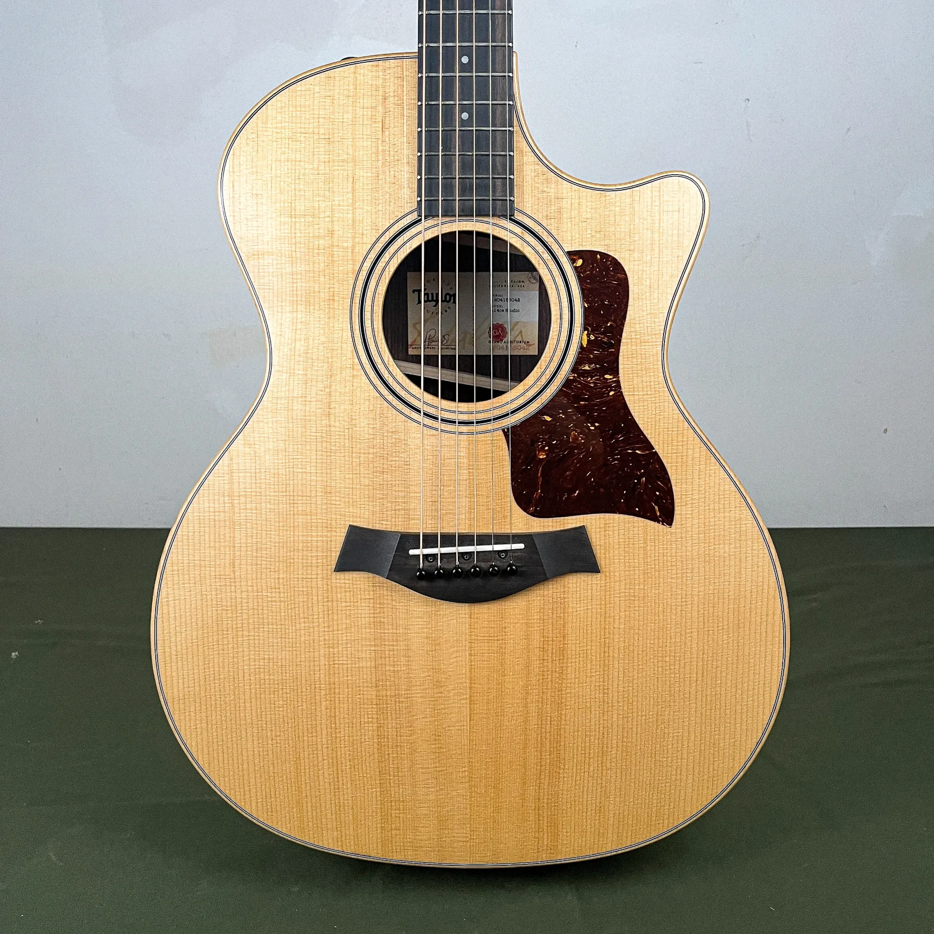 Taylor 414ce Studio Natural 2026