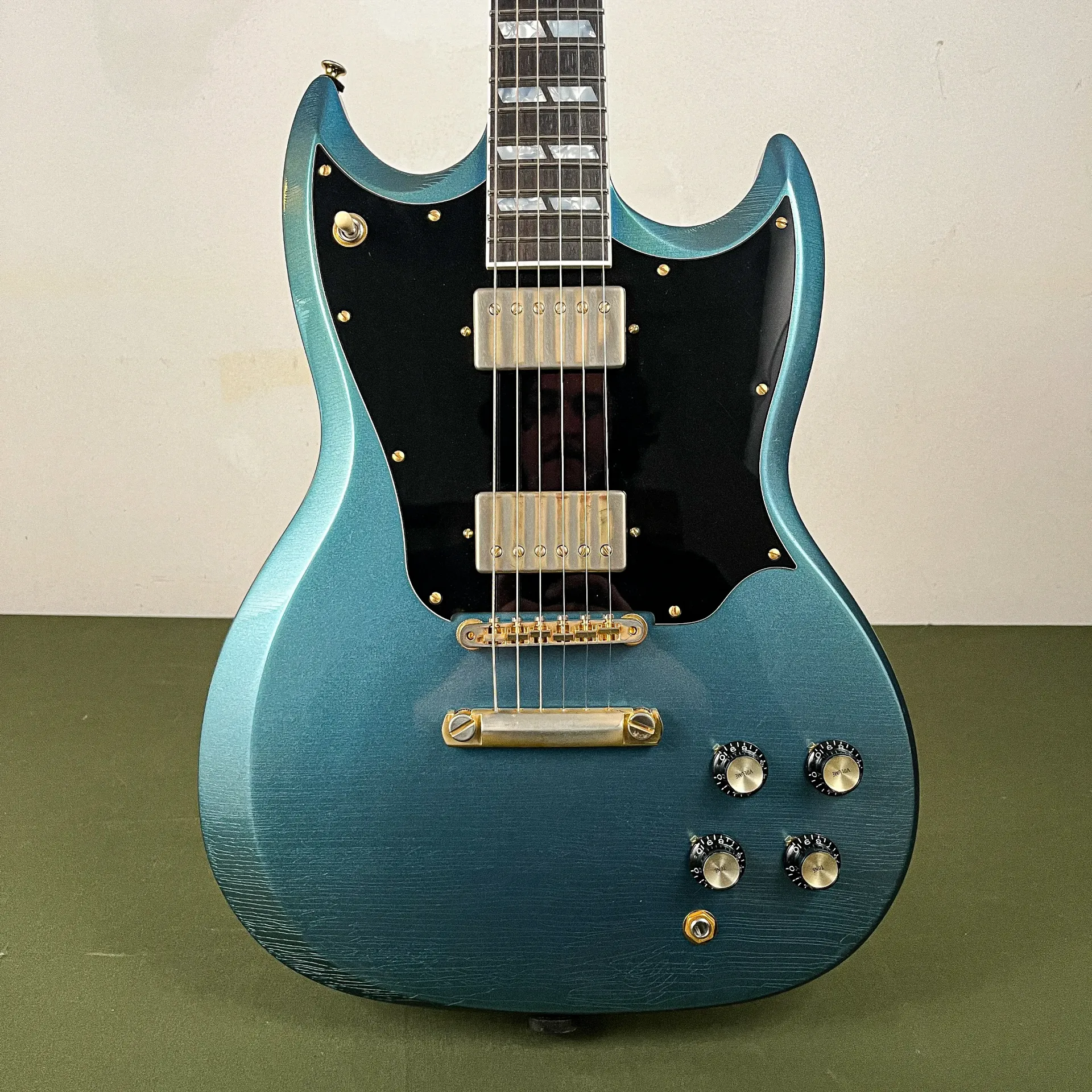 [FBRadarDLX] Frank Brothers Radar DLX Heavily Faded Pelham Blue #1702