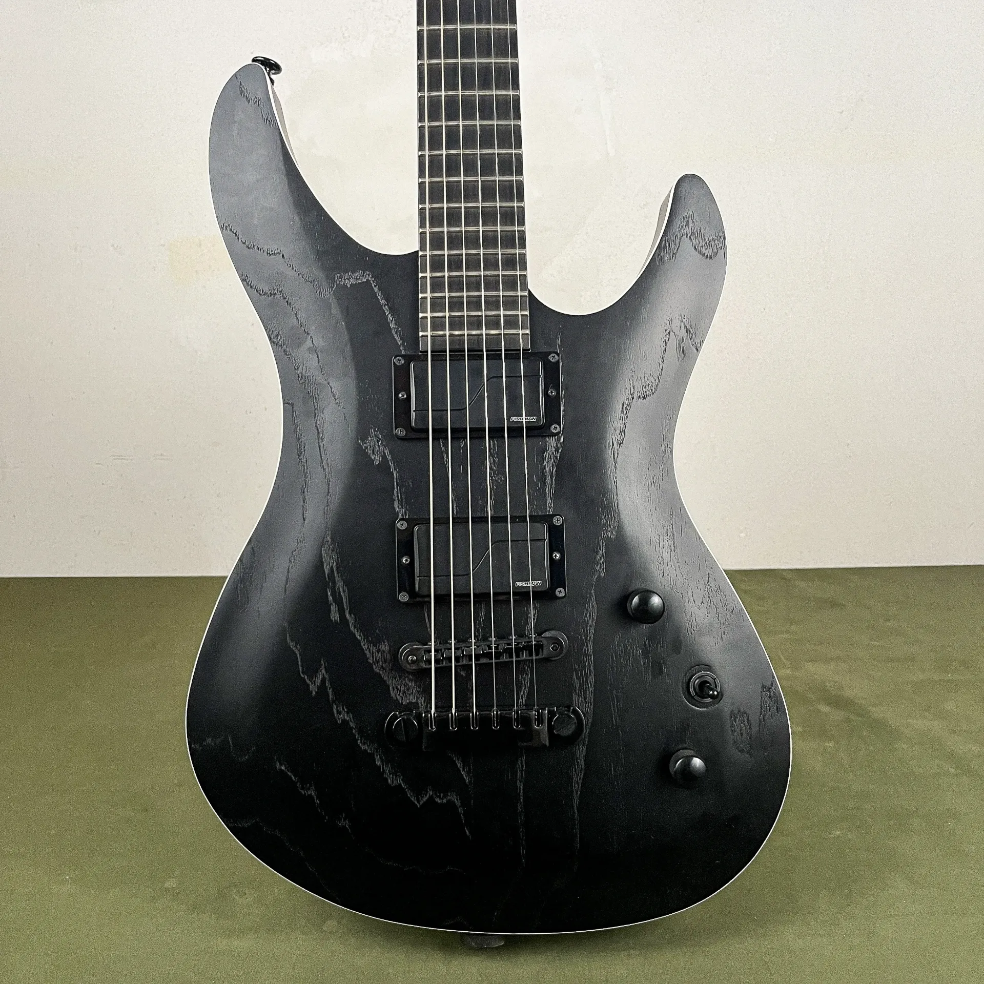 FGN J-Standard Mythic Open Pore Black Used