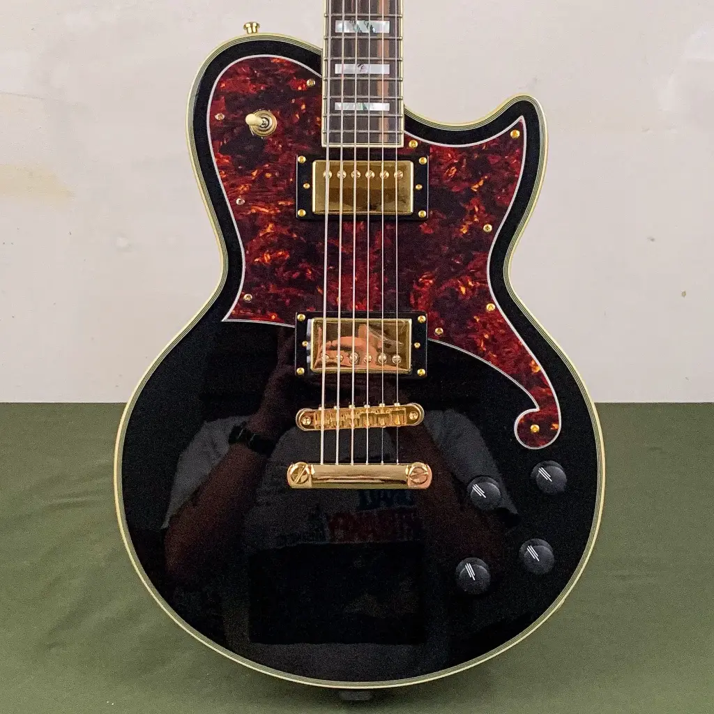 D'Angelico Deluxe Atlantic Baritone Solid Black