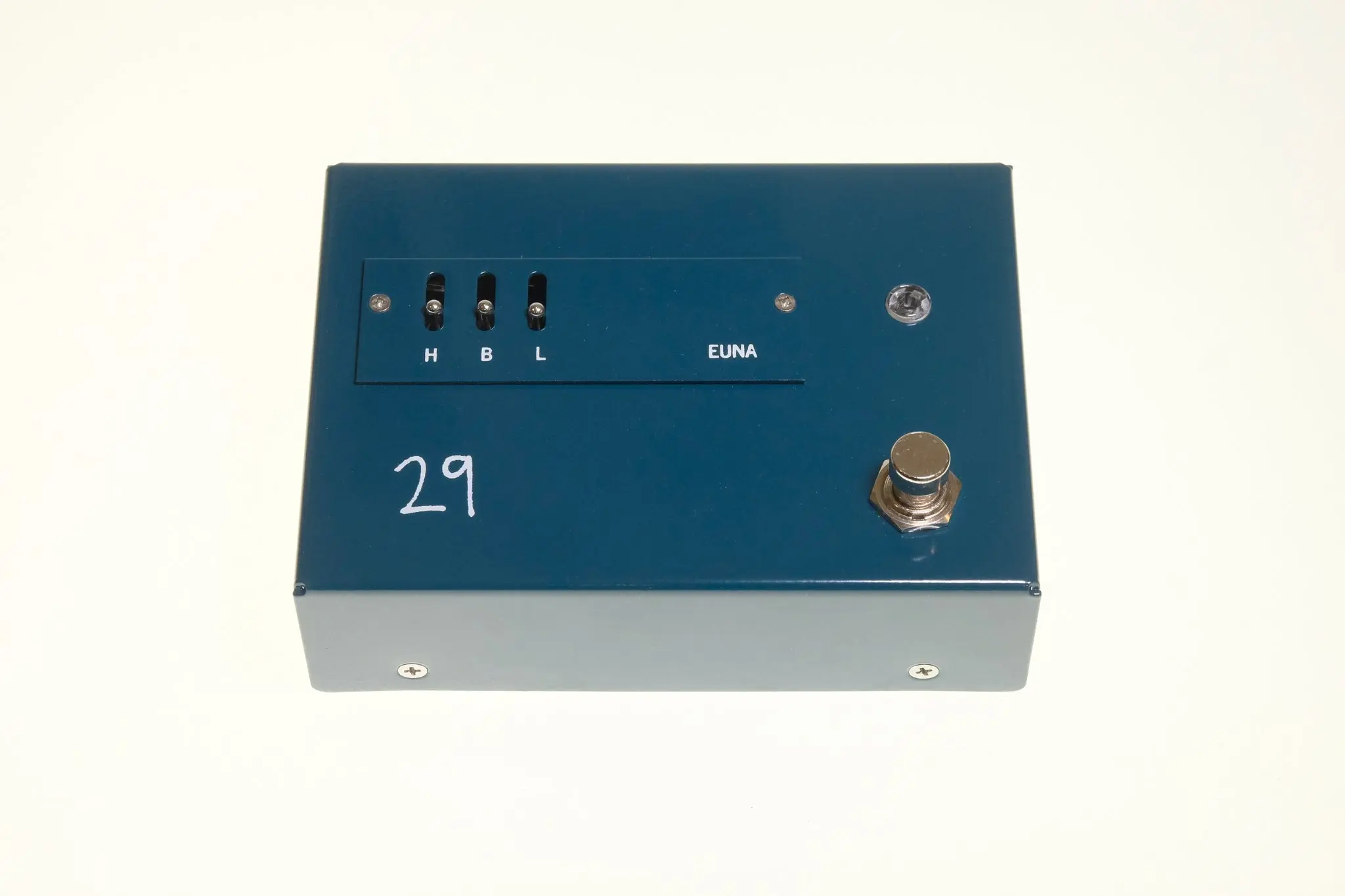 https://www.thestring.nl/web/image/product.product/244/image_1920/