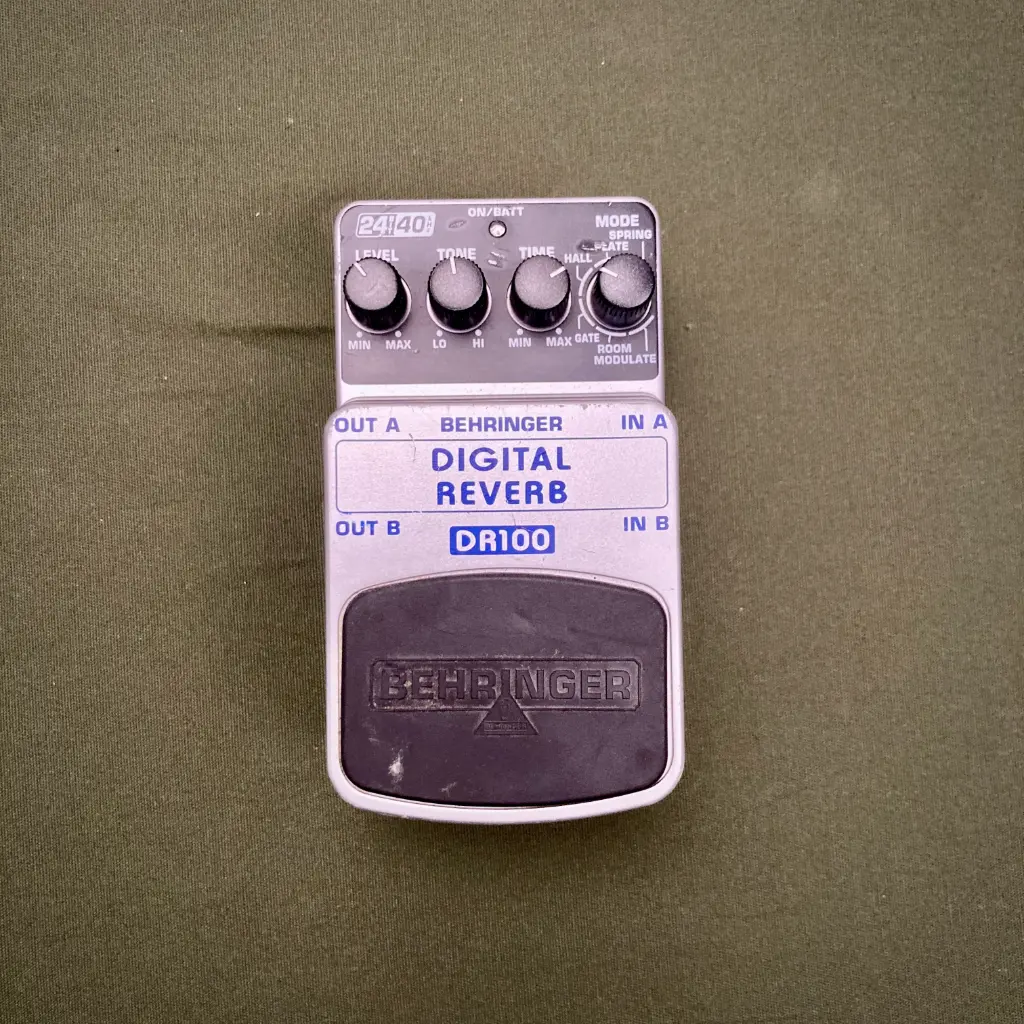 Behringer DR-100 Digital Reverb