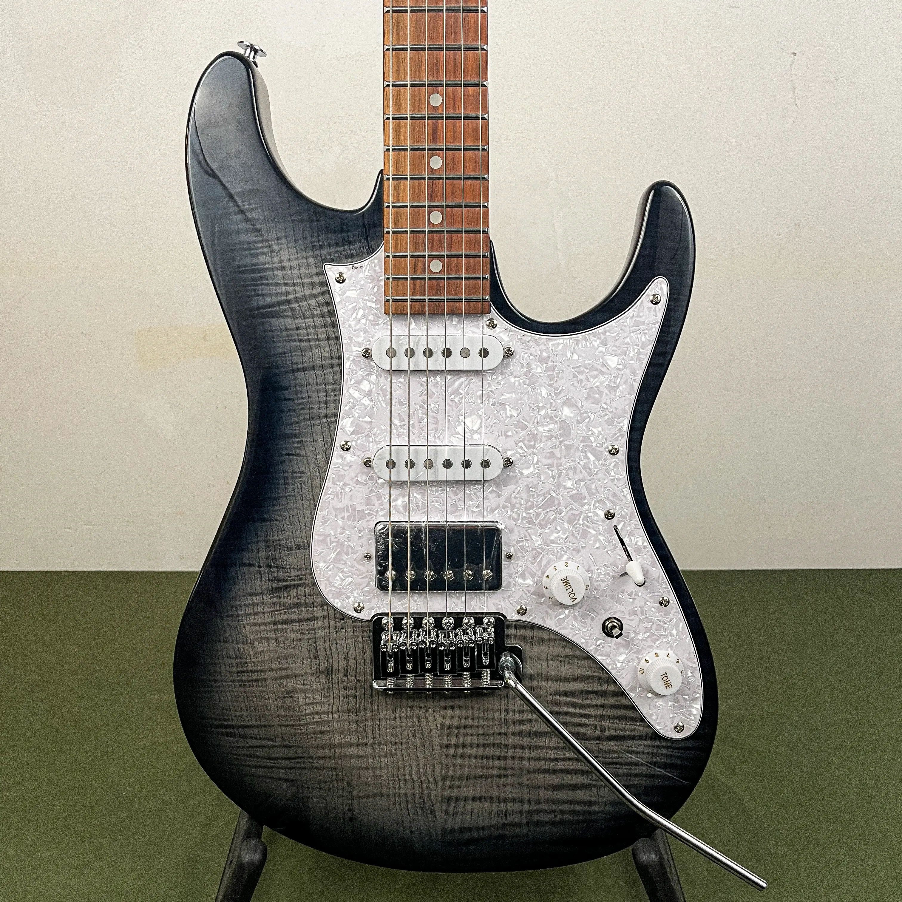 https://www.thestring.nl/web/image/product.product/705/image_1920/