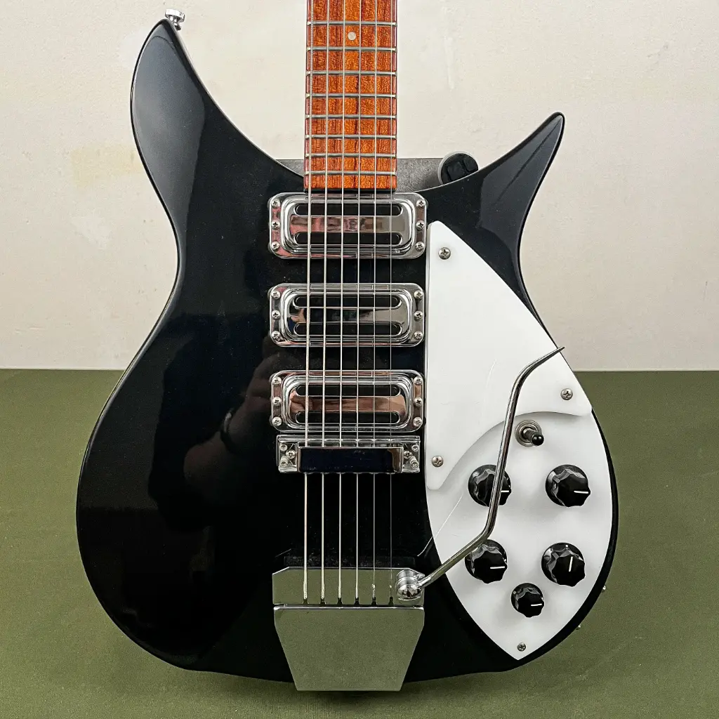 Rickenbacker 325V63 Jetglo 1991