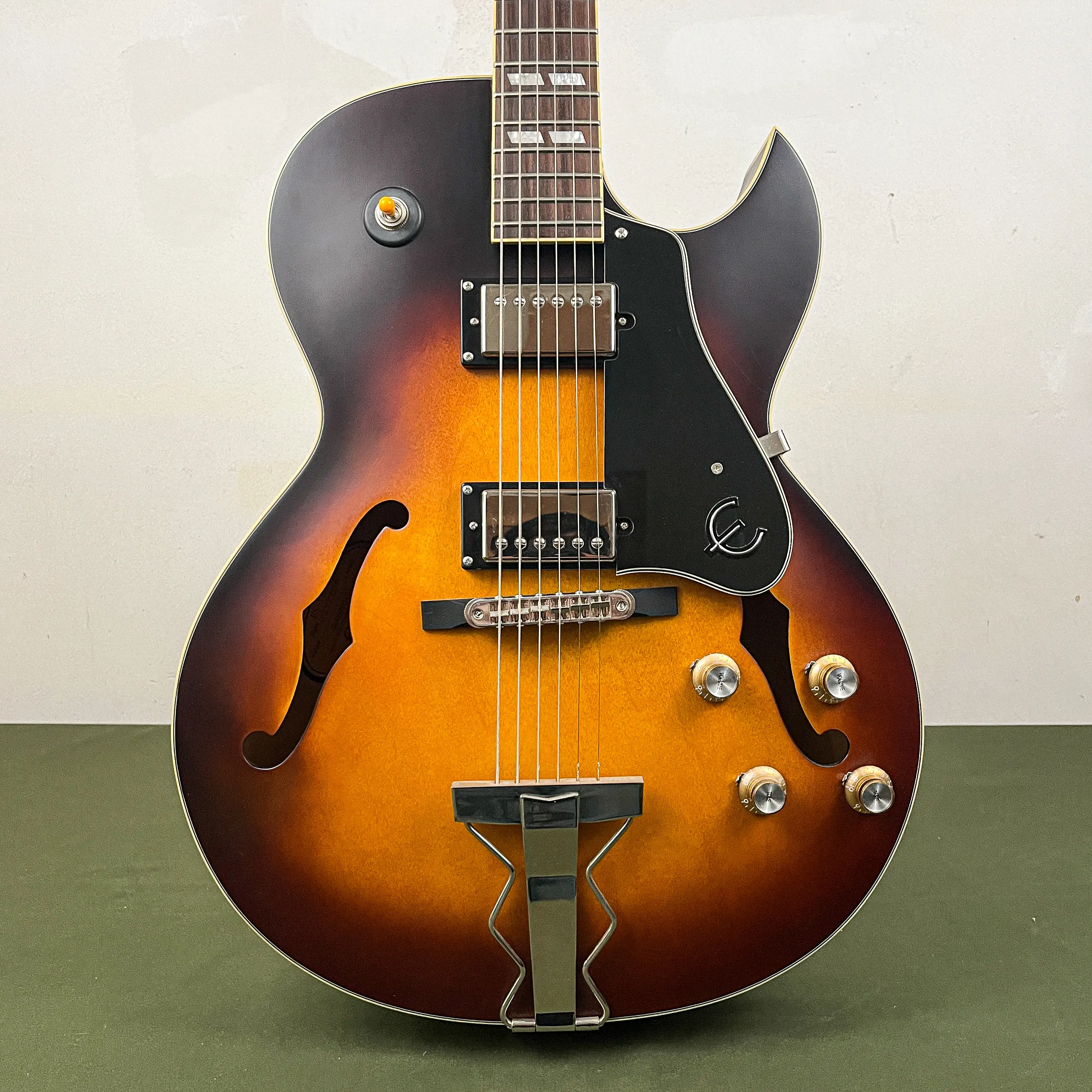 https://www.thestring.nl/web/image/product.product/727/image_1920/