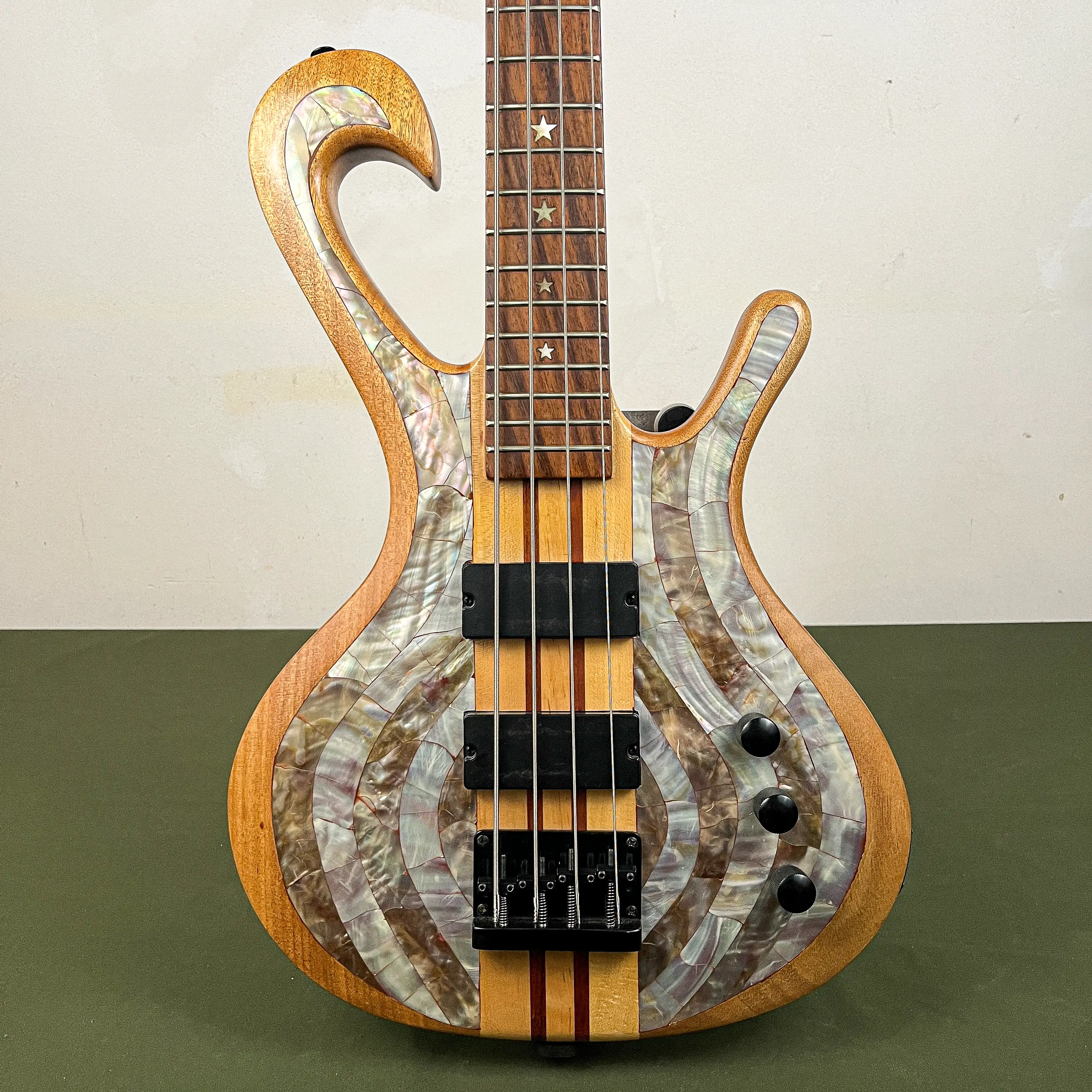 https://www.thestring.nl/web/image/product.product/732/image_1920/