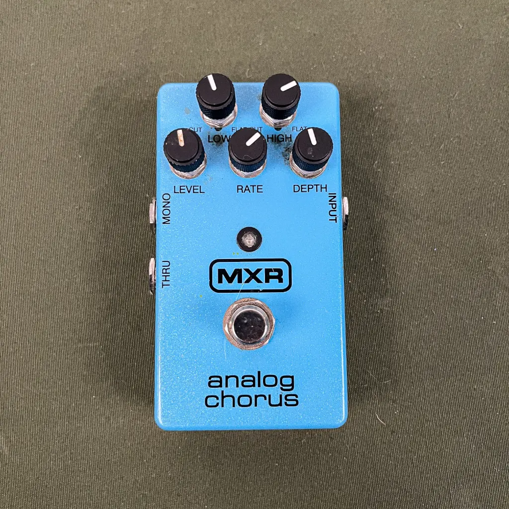 MXR Analog Chorus used