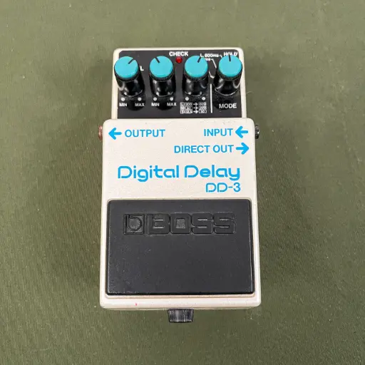 Boss DD-3 Digital Delay used